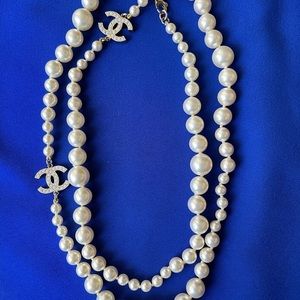 Chanel necklace  **** SOLD***